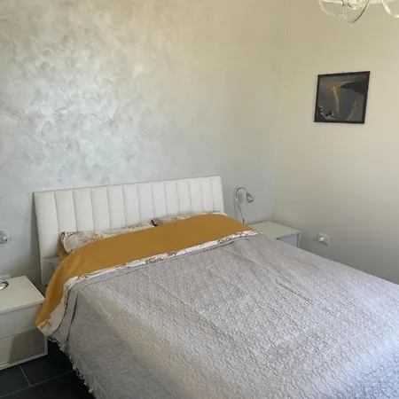 Appartement Capovaticano - Unique Sea View - Renaissance