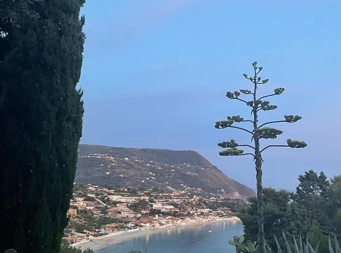 Apartamento Capovaticano - Unique Sea View - Renaissance *